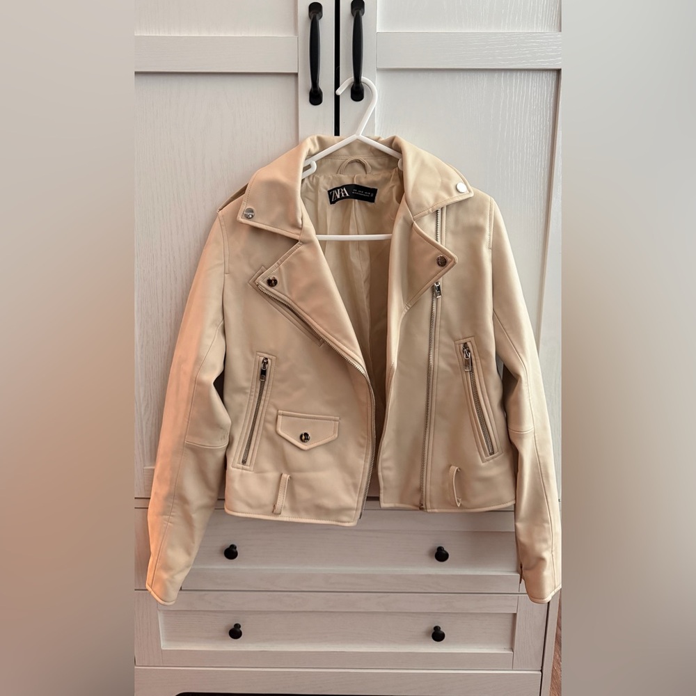 Zara Women's Beige Leather Biker Jacket